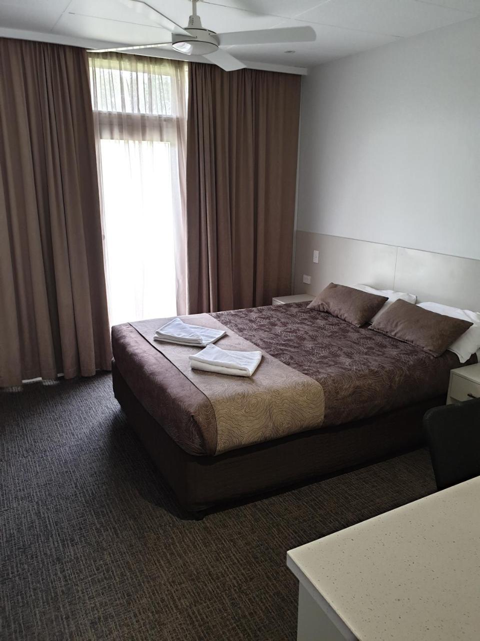 Naracoorte Hotel Motel Ngoại thất bức ảnh